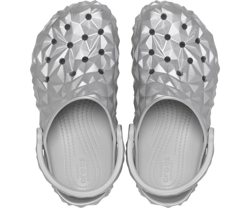 CROCS Unisex Klassischer Metallic-Clog mit geometrischem Muster - Silber