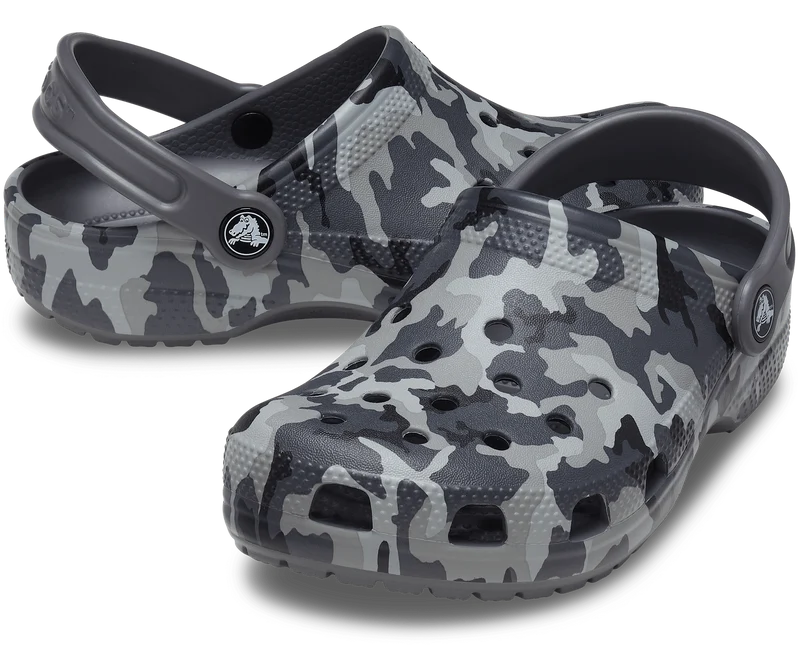 Crocs Klassischer Camo-Clog für Kinder – Schwarz