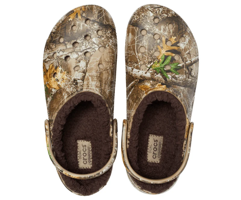 Crocs Unisex Classic Lined Realtree Clog – Schokolade