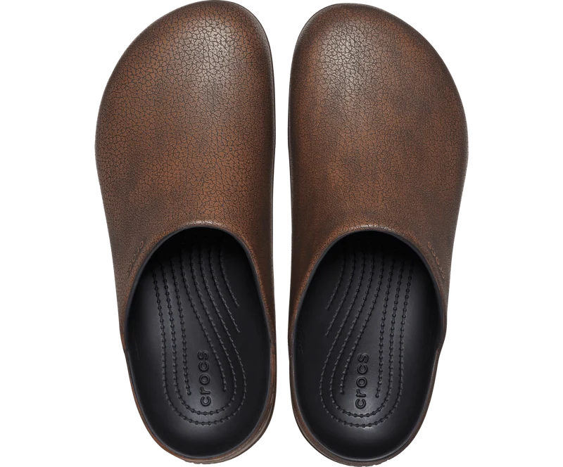 Crocs Unisex Dylan Burnished Clog – Mokka