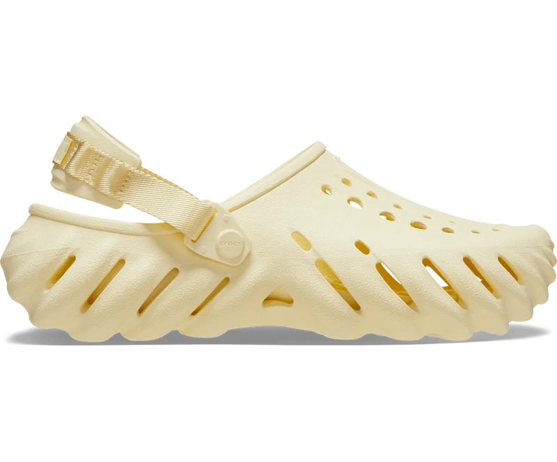 CROCS Unisex Echo Clog - Buttercreme