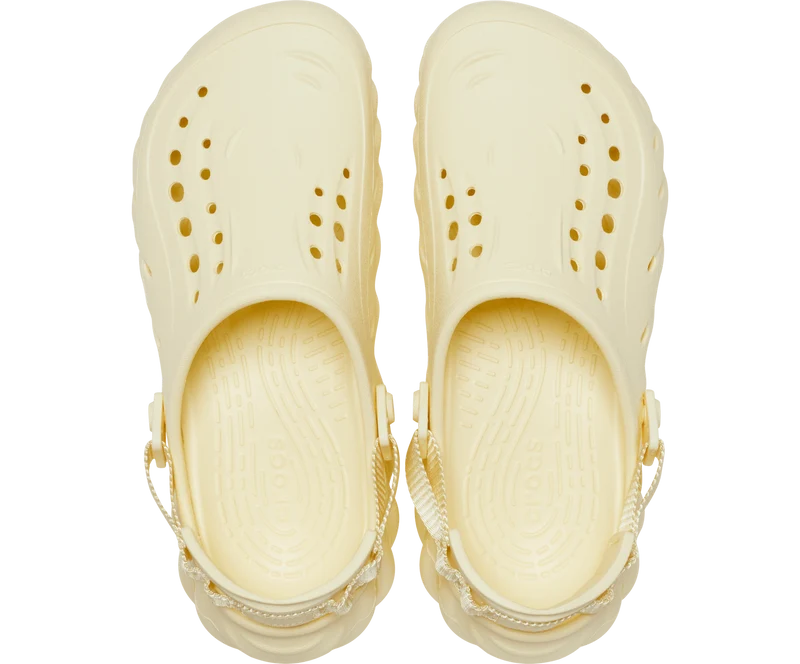 CROCS Unisex Echo Clog - Buttercreme