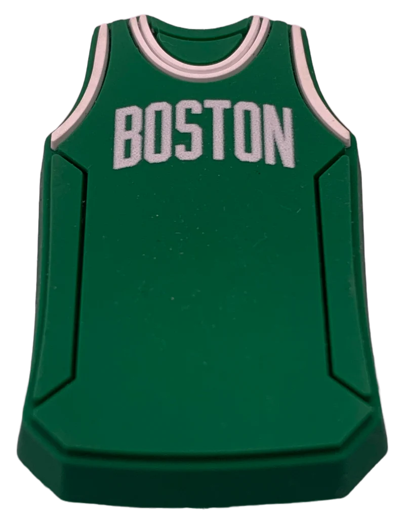 Crocs Jibbitz NBA Boston Celtics Anhänger aus grünem Trikot