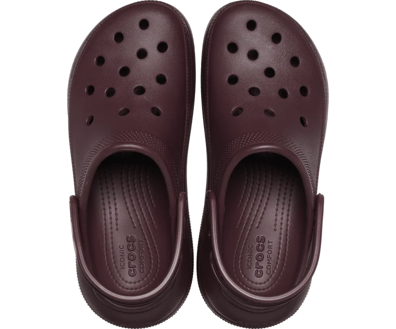 Crocs Unisex Classic Crush Clog – Dunkle Kirsche