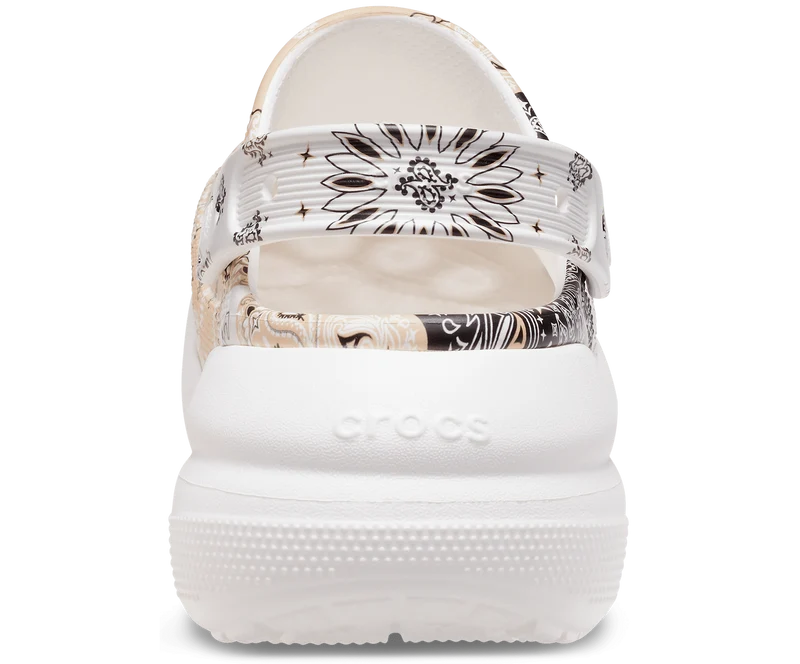 Crocs Unisex Crush Bandana Clog – Chai
