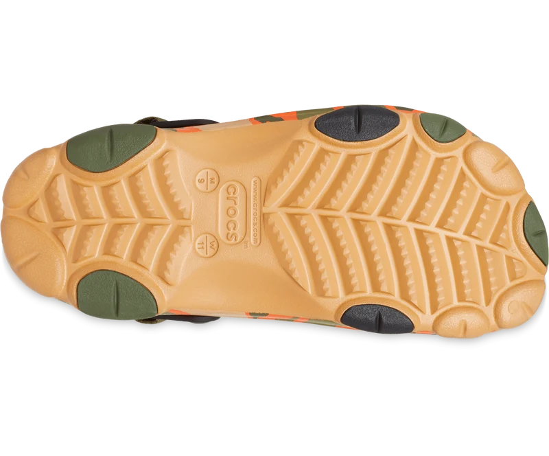 Crocs Unisex All-Terrain Camo Clog – Hellbraun