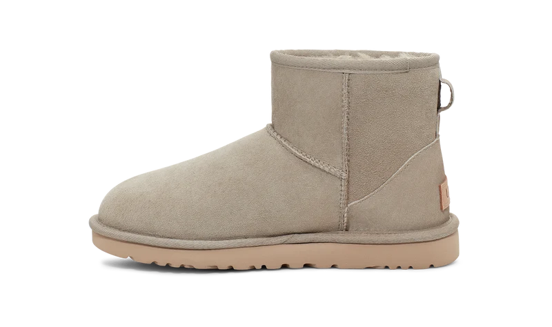 UGG Damen Classic Mini II Stiefel – Ziege