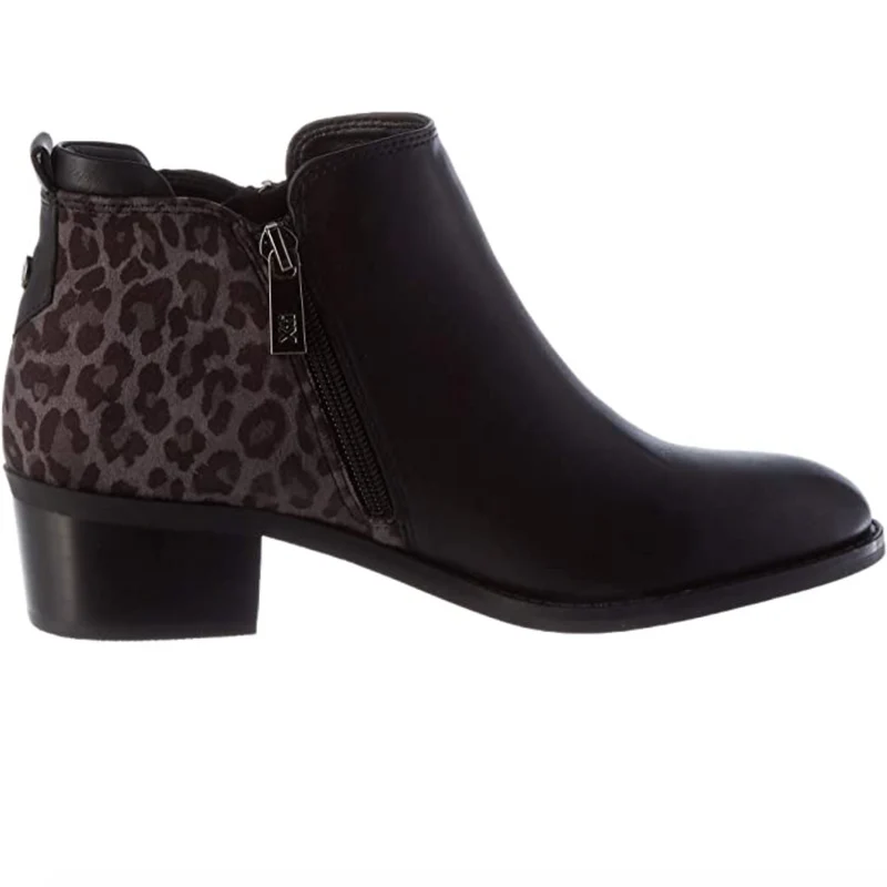 XTI - 44471 – Modische Damenstiefel – Schwarz / Leopard