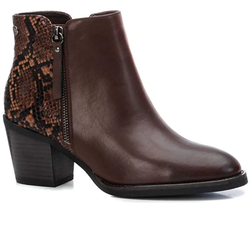 XTI - 44627 – Damen-Stiefeletten mit Schlangenmuster – Braun