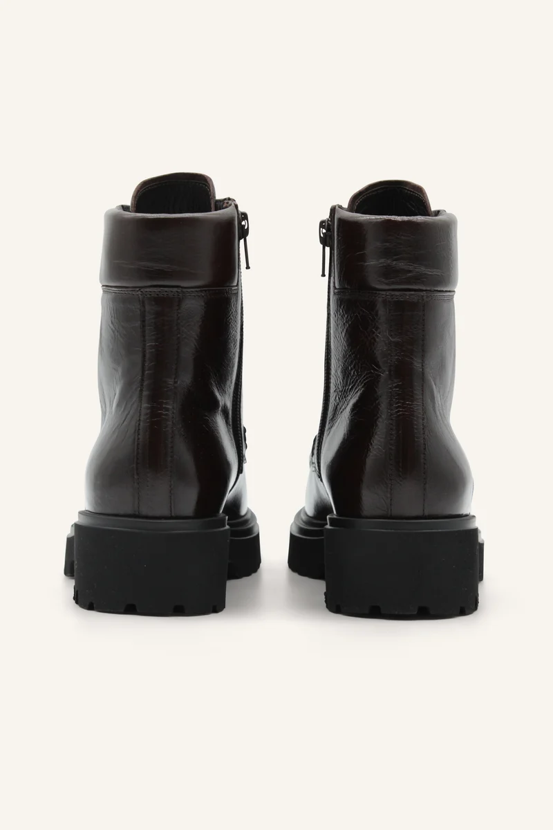 Boots Winfield