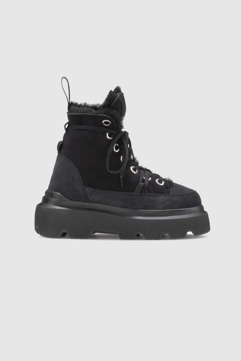 Boots Matilda