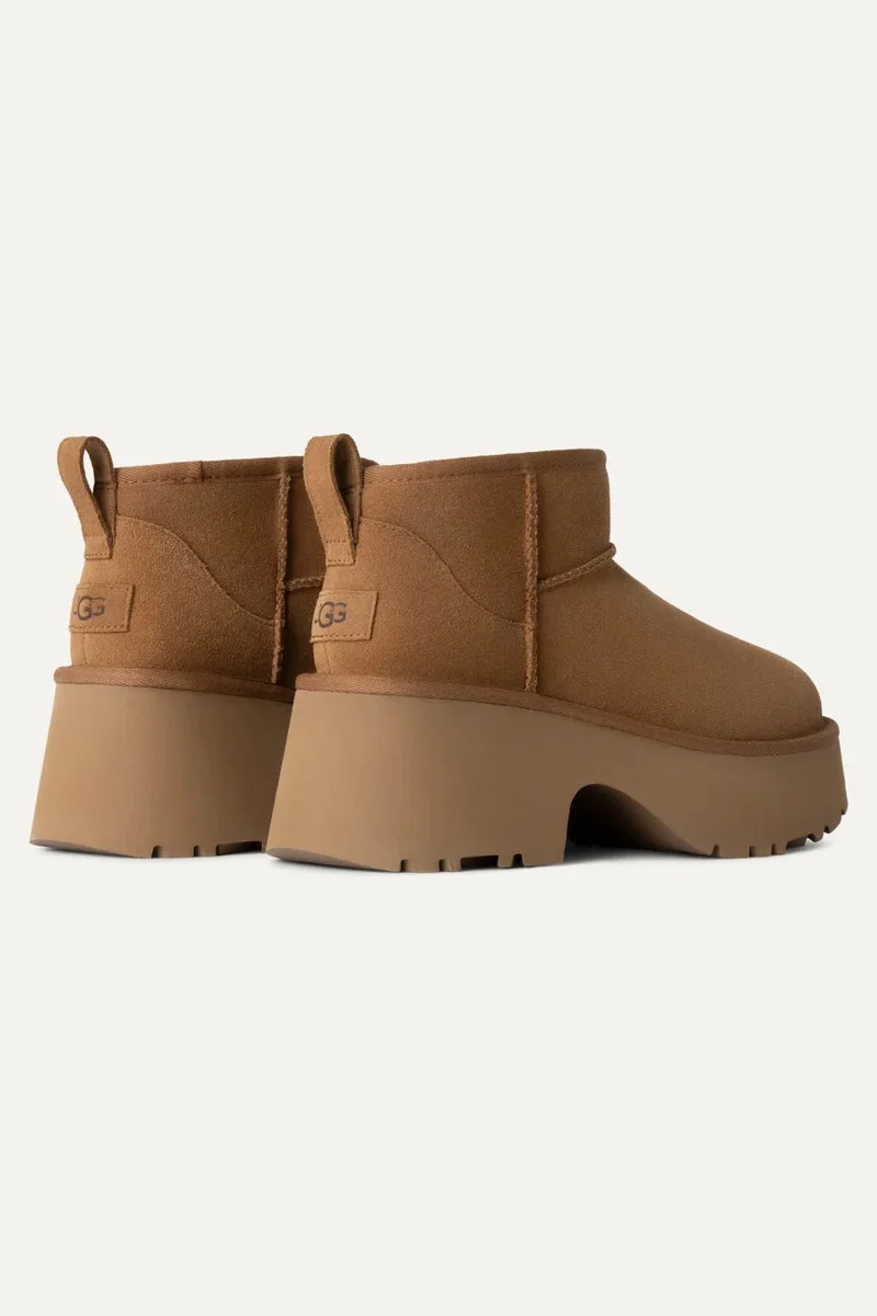 Boots Classic Ultra Mini New Heights