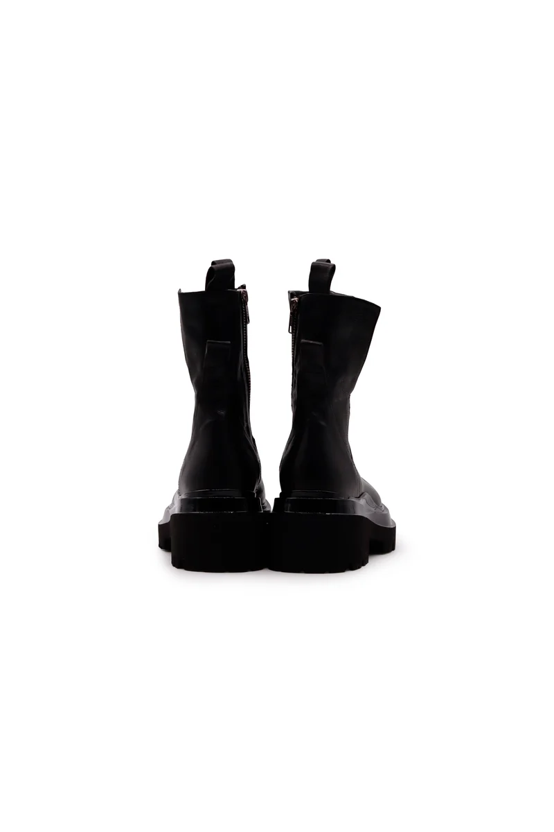 Ankle Boot Shiny Black