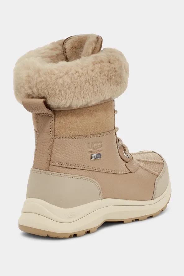 Boots Adirondack