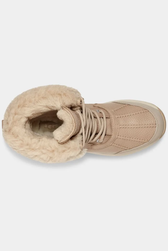 Boots Adirondack