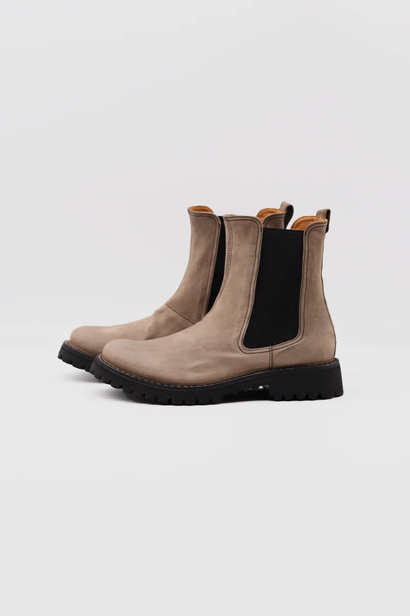 Eternity Massive Boots Creme