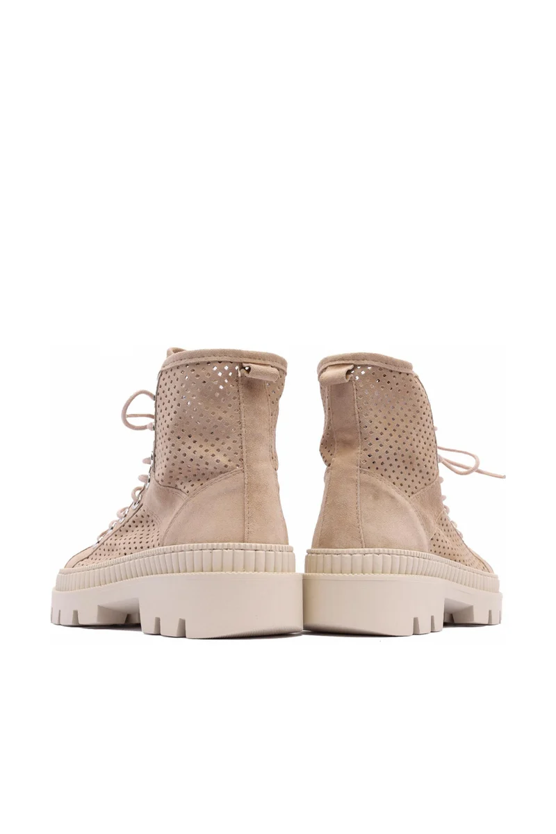 Chiara Boots Arena