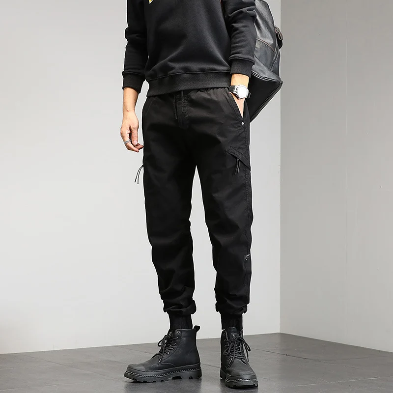 Herren Utility-Cargohose im Joggerstil mit Gummibündchen und Multifunktions‑Taschen Nord Taschen