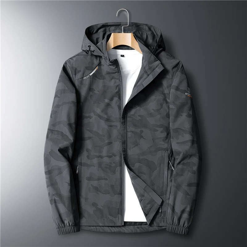 Herren Ultraleichter Softshell-Hoodie mit Tarnmuster, wasserabweisend und atmungsaktivem Meshfutter Nord Taschen
