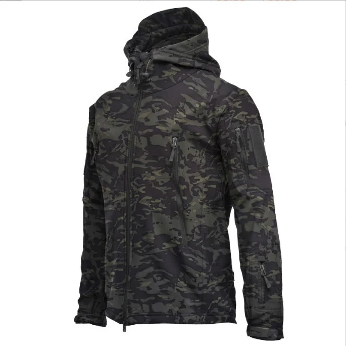 Herren taktische Softshell‑Fieldjacke mit Kapuze, Multifunktionstaschen und Klettpatchfläche Nord Taschen