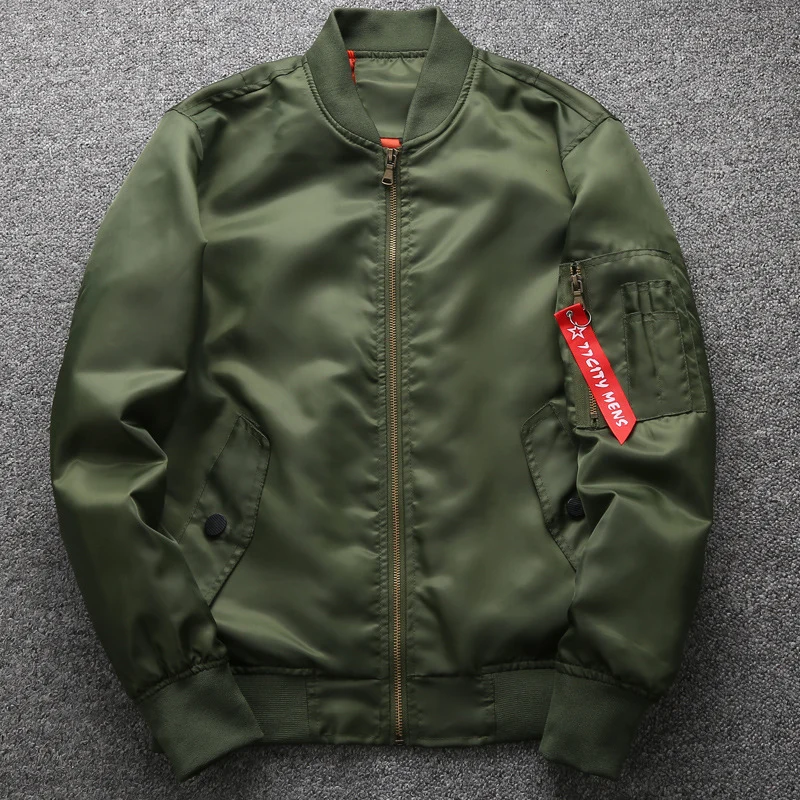 Herren Taillierter Nylon-Bomber im Aviator-Look mit Ärmeltasche und gerippten Bündchen Nord Taschen