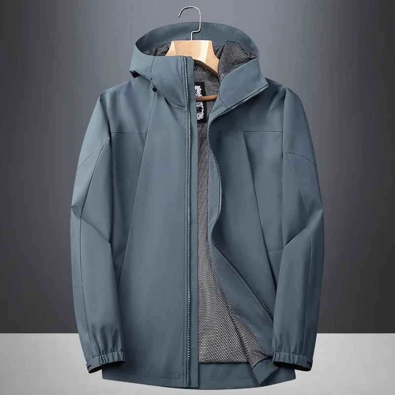 Herren Softshell Regen- und Übergangsjacke mit Kapuze, winddichter Membran und atmungsaktivem Meshfutter Nord Taschen