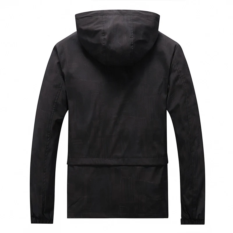 Herren Softshell-Jacke mit Kapuze, winddichtem Außenmaterial und atmungsaktivem Meshfutter Nord Taschen