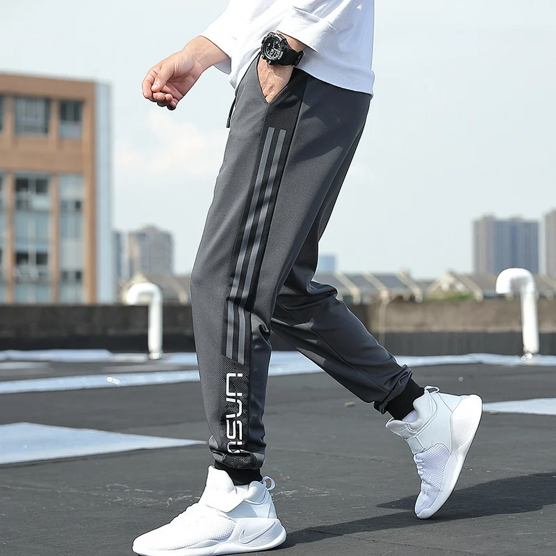 Herren Slim‑Fit Trainingshose mit elastischem Bund, Kordelzug und gerippten Bündchen Nord Taschen