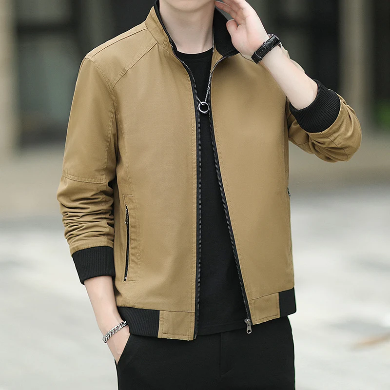 Herren schmal geschnittener Microcanvas‑Bomber mit hohem Stehkragen, verdecktem Reißverschluss und elastischen Rippbündchen Nord Taschen