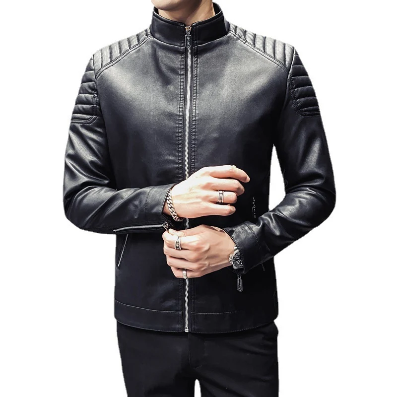 Herren schlanker Kunstleder-Moto-Blouson mit ergonomischen Nähten, Rippenstepp an Schultern und verdeckten Reißverschlusstaschen Nord Taschen