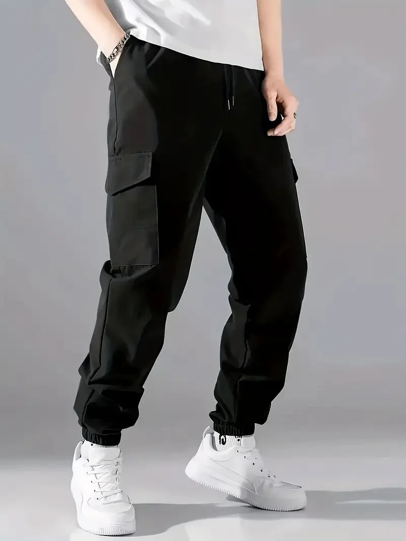 Herren Leichte Tech-Cargohose im Joggerstil mit Tunnelzug, elastischem Beinabschluss & Multifachtaschen Nord Taschen