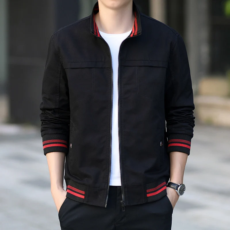 Herren moderner Canvas-Bomberjacke im Worker‑Stil mit gestreiften Rippbündchen und Reißverschluss Nord Taschen