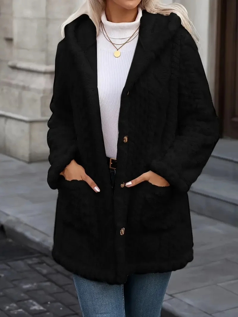 Damen Kuschelige Teddyjacke mit Kapuze, Knopfleiste und aufgesetzten Taschen Nord Taschen