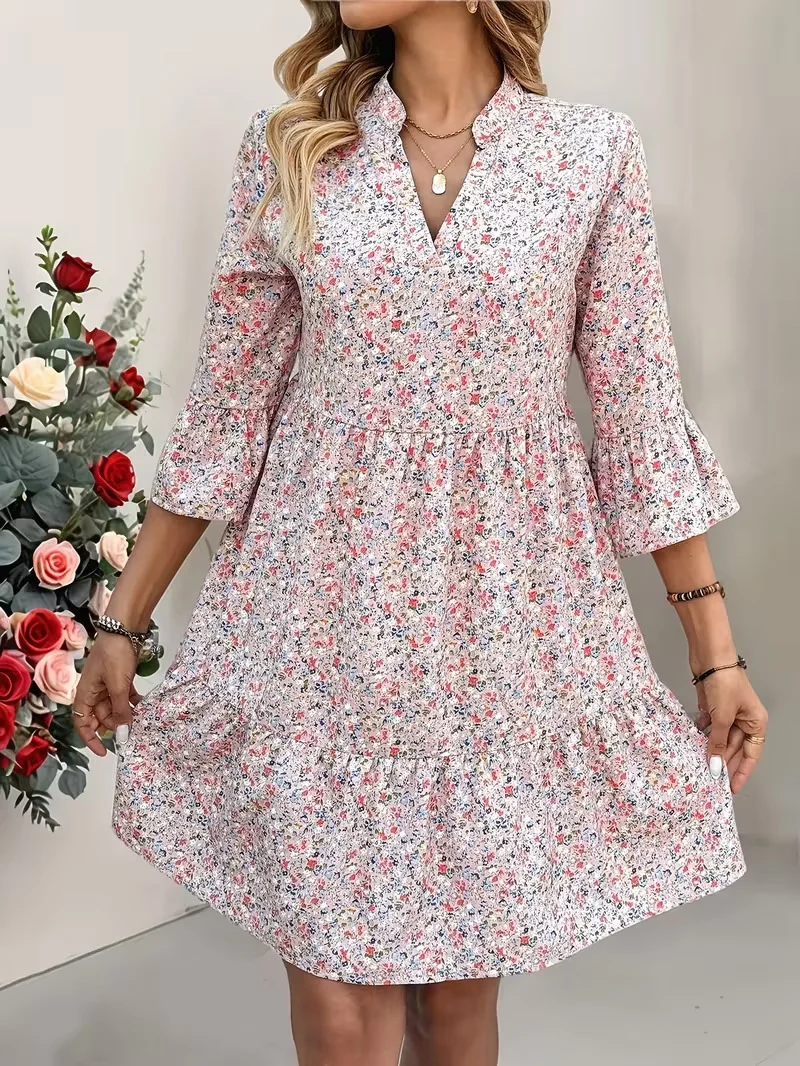 Damen Florales Babydoll-Kleid mit V-Ausschnitt, hohem Empire‑Bund und Glockenärmeln Nord Taschen