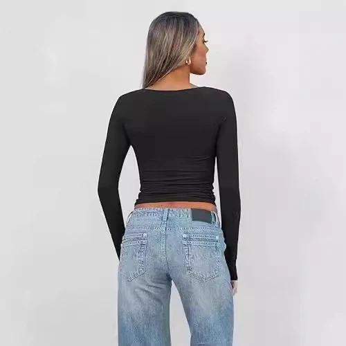 Damen Enganliegendes Langarm-Top mit tiefem V‑Ausschnitt und Twist‑Detail Nord Taschen