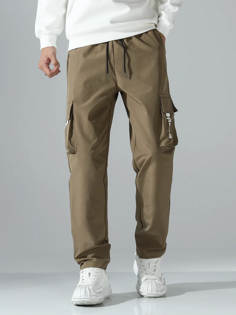 Herren Cargo-Jogginghose mit elastischem Bund, seitlichen Klapp- & Reißverschlusstaschen Nord Taschen
