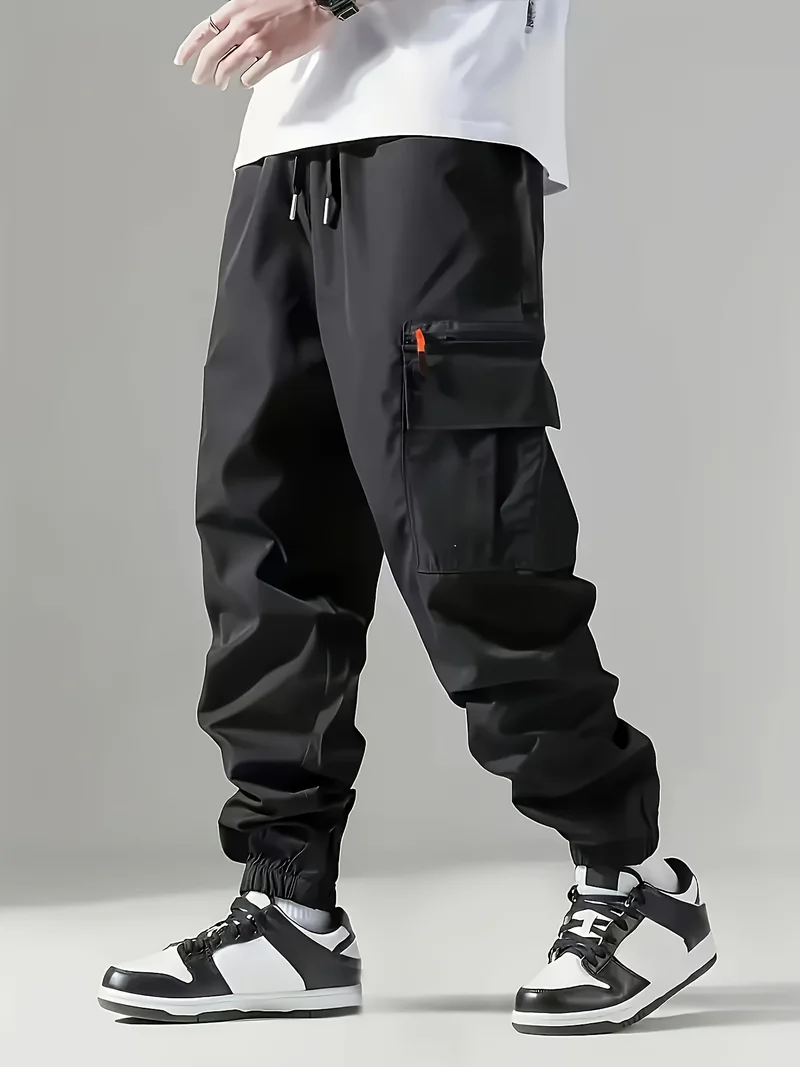 Herren Cargo-Jogginghose im Utility‑Style mit versiegelter Reißverschlusstasche & elastischen Beinbündchen Nord Taschen