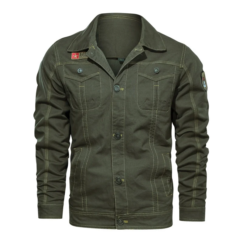 Herren Military‑inspirierte Canvas‑Fieldjacke mit kontrastierenden Ziernähten und Brustklappen Nord Taschen
