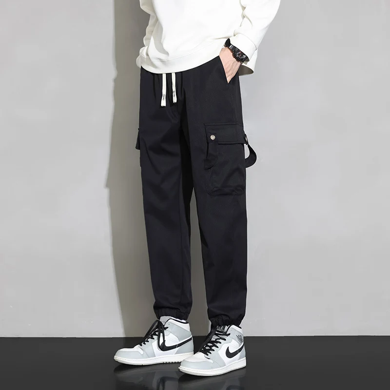 Herren Lockere Utility-Cargohose mit Kordelzug, Elastikbündchen und Multifunktionstaschen Nord Taschen