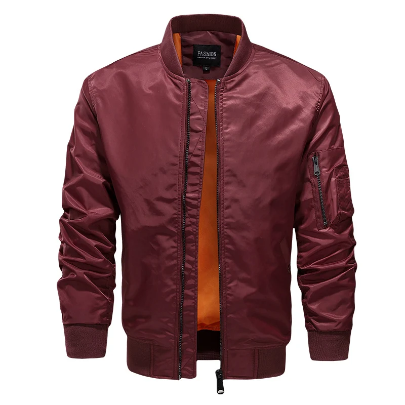 Herren Leichter Nylon‑Bomberjacke im MA‑1‑Stil mit Ärmeltasche und kontrastierendem Innenfutter Nord Taschen
