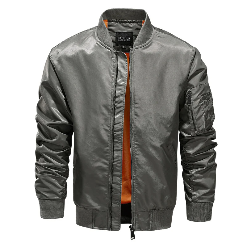 Herren Leichter Nylon‑Bomberjacke im MA‑1‑Stil mit Ärmeltasche und kontrastierendem Innenfutter Nord Taschen