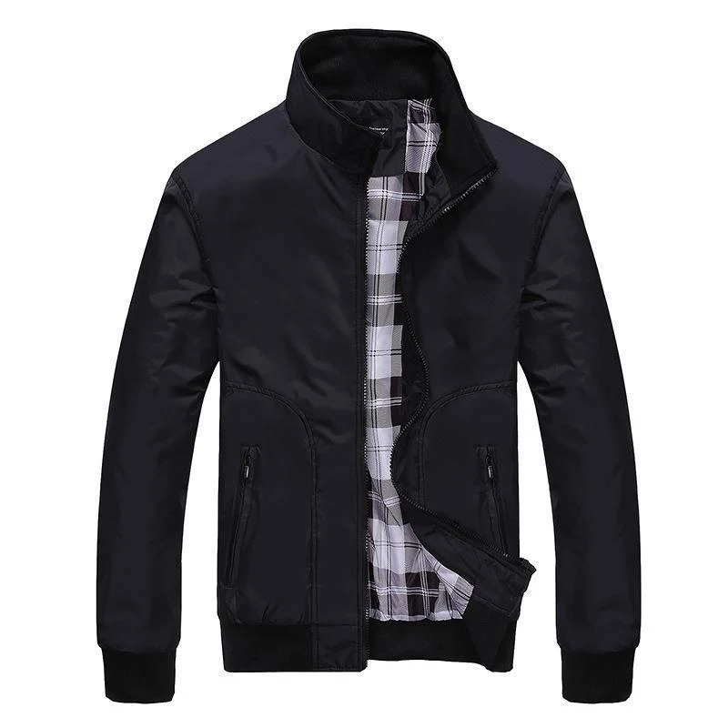 Herren leichter Nylon-Bomber mit kariertem Innenfutter, hohem Stehkragen und Reißverschlusstaschen Nord Taschen