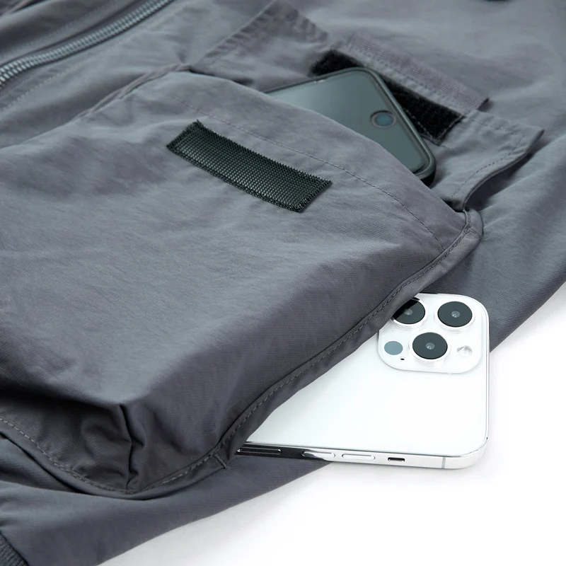 Herren leichter Nylon-Bomber im Utility-Look mit Mehrfachtaschen und Rippbündchen Nord Taschen