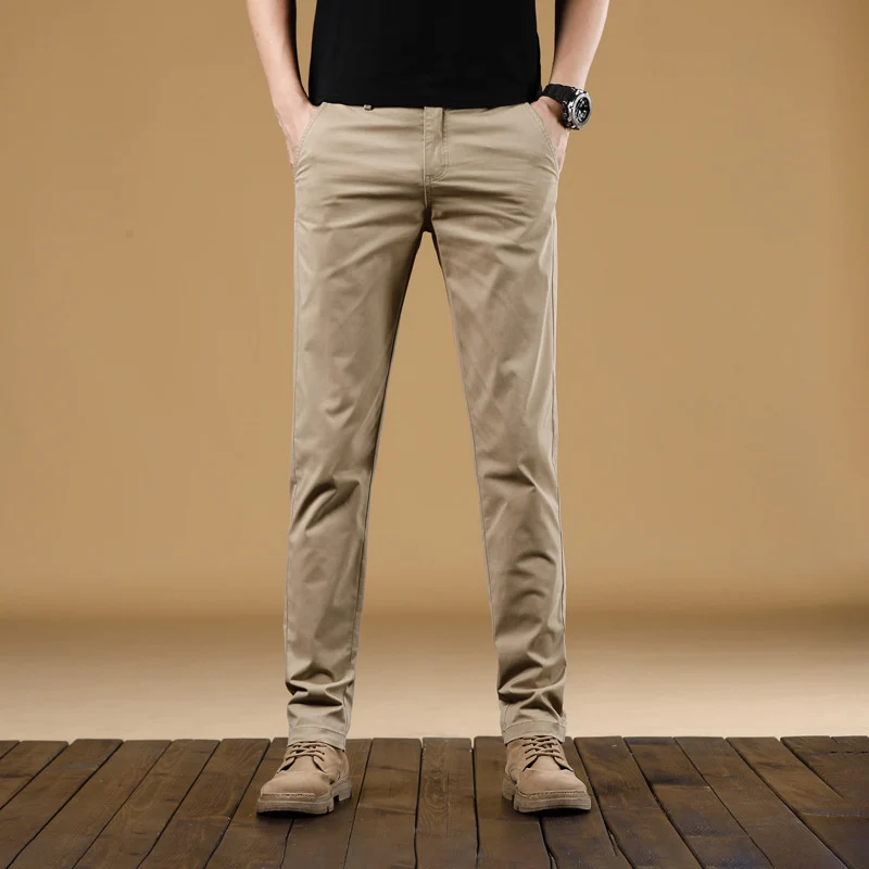 Herren Slim-Fit Baumwoll-Chinohose mit elastischem Bund und geradem Bein Nord Taschen