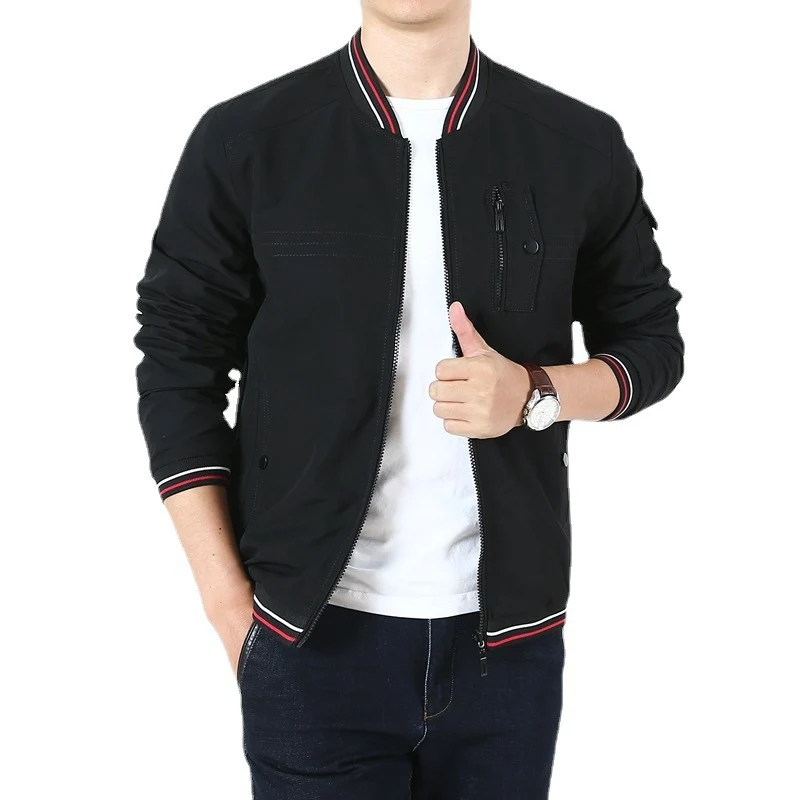 Herren Leichter Bomberblouson im Retro‑Sportstil mit geripptem Kragen und Reißverschluss‑Taschendetail Nord Taschen