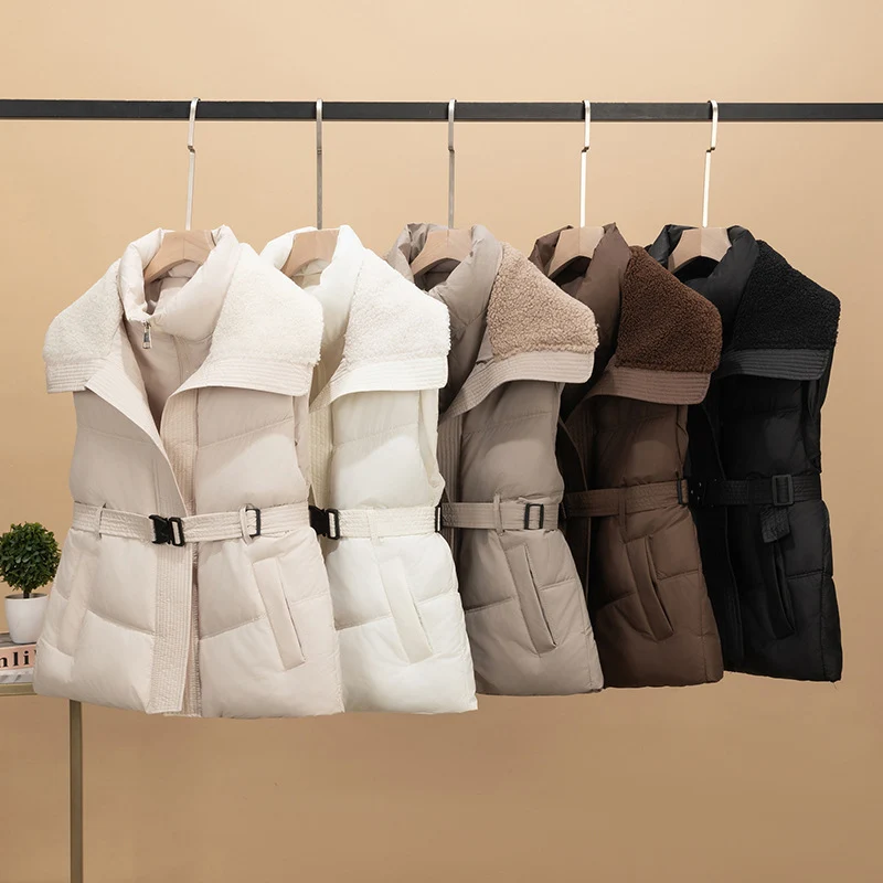 Damen nan wattierte Steppweste mit Strickärmeln und Teddykragen tailliertem Gürtel Nord Taschen