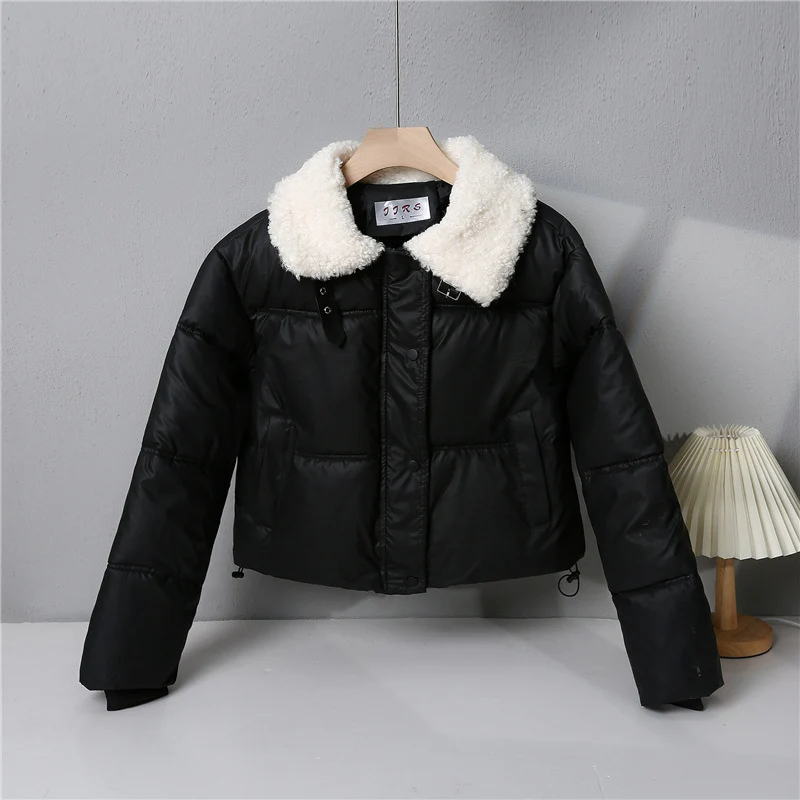 Damen nan kurze gesteppte Winterjacke mit Teddykragen, wattierter Isolierung und verdecktem Druckknopfverschluss Nord Taschen