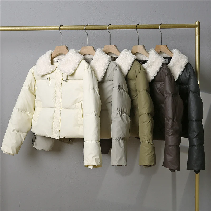 Damen nan kurze gesteppte Winterjacke mit breitem Teddykragen und Kordelzug Nord Taschen