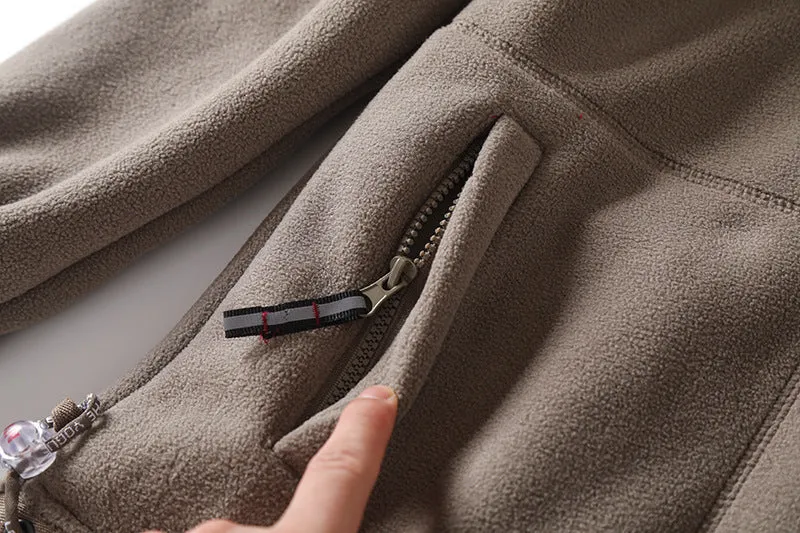 Herren Fleecejacke mit Stehkragen, durchgehendem Reißverschluss und Eingrifftaschen Nord Taschen