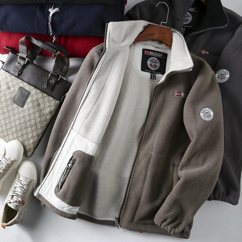 Herren Fleece-Outdoorjacke mit Teddyfleece-Innenlage, Stehkragen und Reißverschluss Nord Taschen